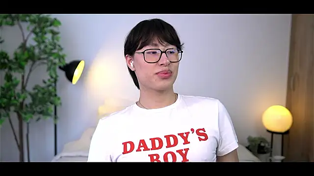 SrLuis18 online show from February 2, 2026, 9:13 pm