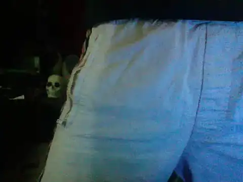 mrdemoncrowly online show from October 28, 2025, 4:38 am