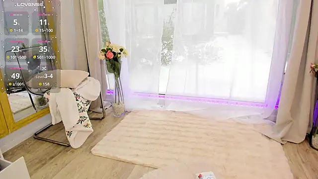 Snapshot of Selena_Reeves chatting on February 21, 2026, 8:15 am Selena Reeves online show from February 21, 2026, 8:15 am