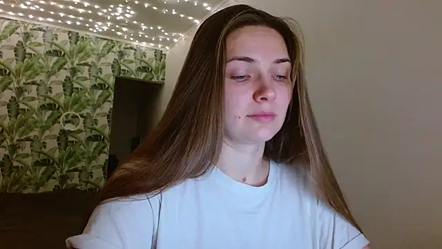 Olivia shine online show from December 17, 2025, 5:13 am