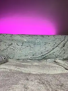 Snapshot of _Monic_ chatting on December 2, 2024, 12:30 am Monic online show from December 2, 2024, 12:30 am