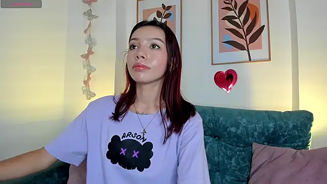 amysc online show from February 25, 2025, 1:50 pm