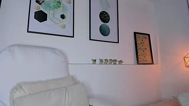 amysc online show from May 20, 2026, 12:22 pm