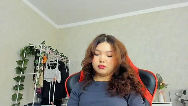 Snapshot of wastforu chatting on February 12, 2025, 7:55 am wastforu online show from February 12, 2025, 7:55 am