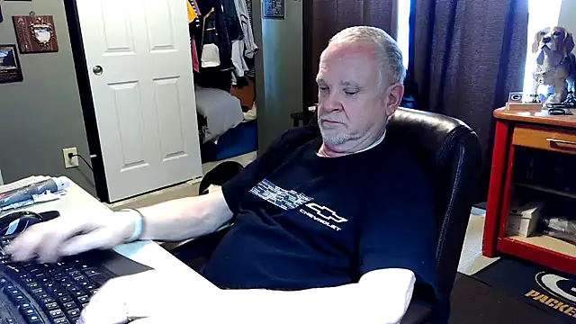 nobledad online show from February 19, 2026, 7:32 pm