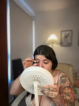 horny roomiess online show from February 26, 2026, 1:10 pm