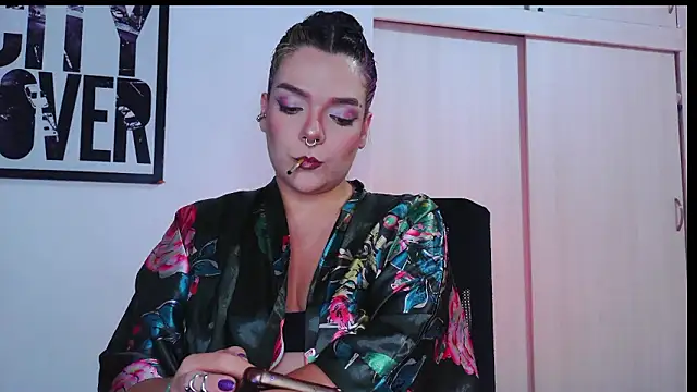 purple em69 online show from March 6, 2026, 5:26 am