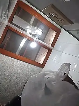 LucifernandaSw online show from April 4, 2026, 7:33 pm