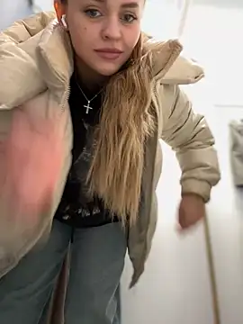 AngelinaTeller online show from February 1, 2025, 7:15 am