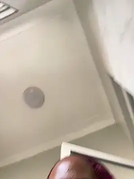 Dellah26 online show from April 1, 2026, 7:42 am