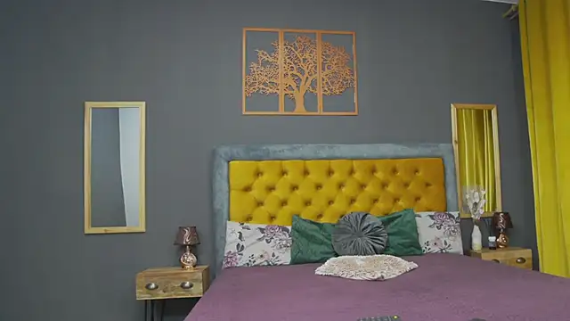 HaileyMoonn online show from February 4, 2025, 4:48 am