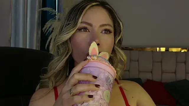 Ammy Castro online show from March 31, 2026, 10:10 pm