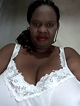 Snapshot of Afriqmom chatting on May 30, 2026, 1:03 am Afriqmom online show from May 30, 2026, 1:03 am