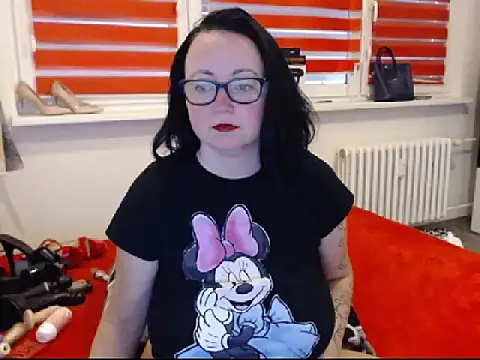 Alexie33 online show from February 27, 2025, 8:17 am