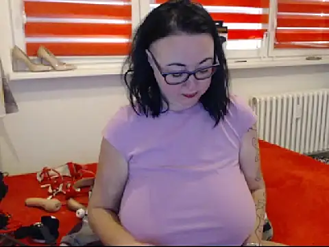 Alexie33 online show from March 6, 2025, 3:35 pm