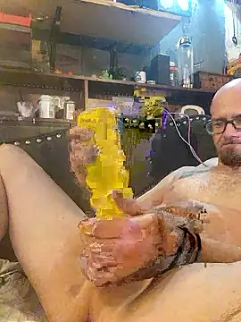 Herwish online show from January 10, 2026, 4:42 pm