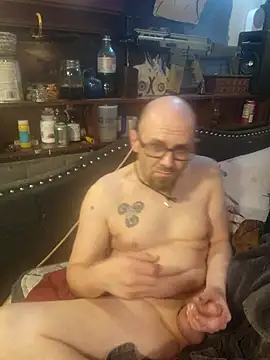 Herwish online show from March 12, 2026, 10:32 am