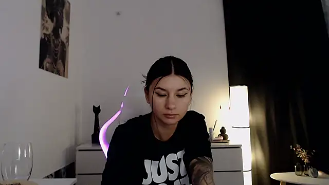 Simply the best online show from February 4, 2025, 5:23 pm