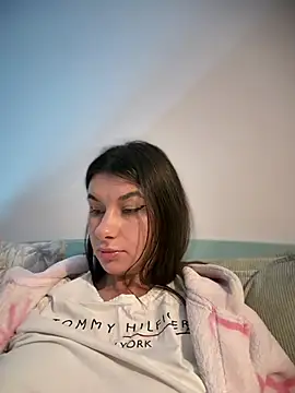 Snapshot of Simply_the_best chatting on January 31, 2026, 7:11 pm Simply the best online show from January 31, 2026, 7:11 pm