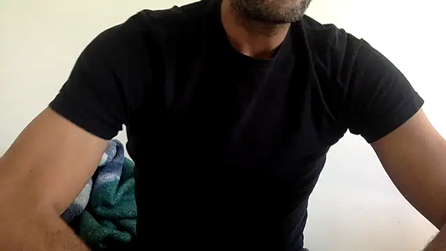 molozeb online show from September 30, 2025, 11:26 am