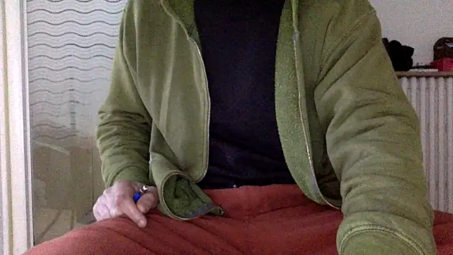 molozeb online show from November 26, 2025, 7:09 am