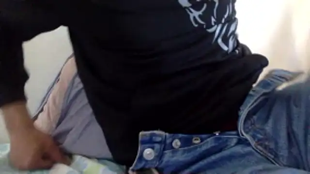 molozeb online show from April 21, 2026, 7:36 am