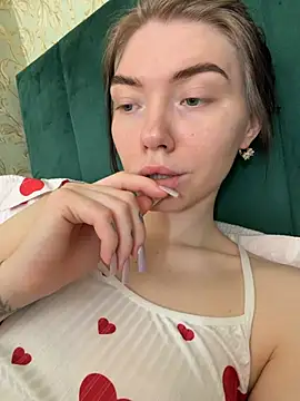 Lisaaa Alisa online show from February 19, 2026, 8:32 am