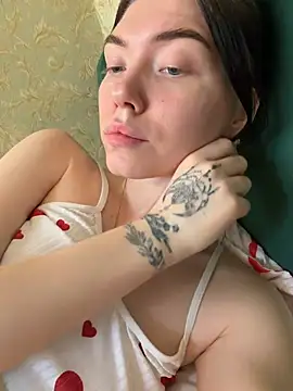 Lisaaa Alisa online show from February 20, 2026, 5:48 am