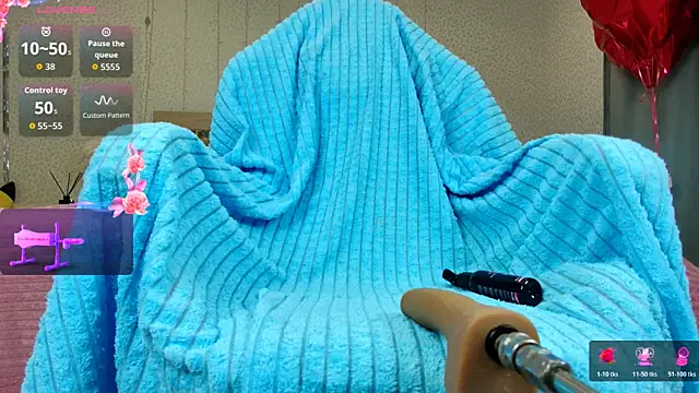 oliviiaa online show from April 8, 2026, 12:21 am