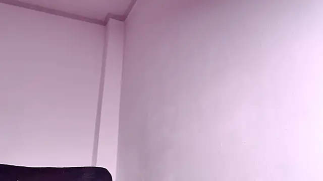 caarlywhitee online show from March 3, 2026, 11:21 pm