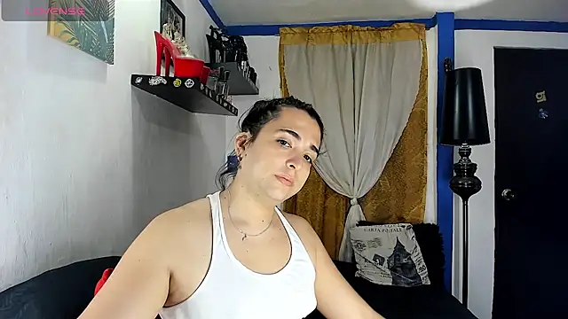 SARAMISHA online show from March 5, 2026, 4:47 pm