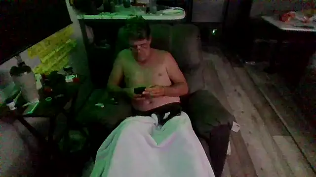 Snapshot of lateniter chatting on September 14, 2025, 5:28 am lateniter online show from September 14, 2025, 5:28 am