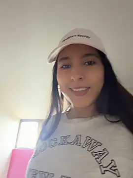 LittleDoll    online show from June 2, 2026, 12:51 pm