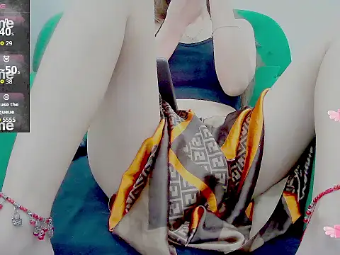 nina9384 online show from September 13, 2025, 12:16 pm