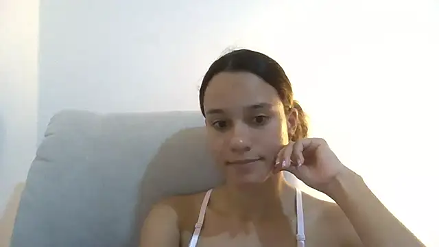 Snapshot of SamanthaWatson chatting on June 27, 2026, 2:38 am SamanthaWatson online show from June 27, 2026, 2:38 am