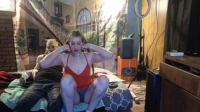 PropertyAndBiker online show from February 20, 2025, 10:15 pm