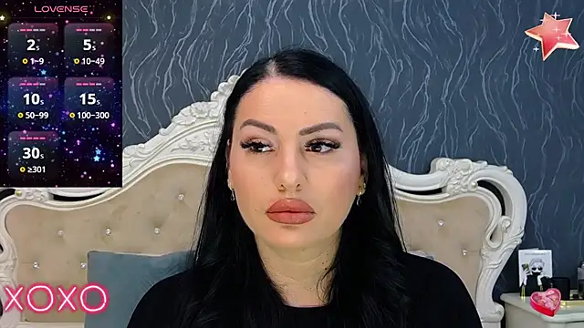 Lauren Saint online show from February 9, 2025, 8:00 am