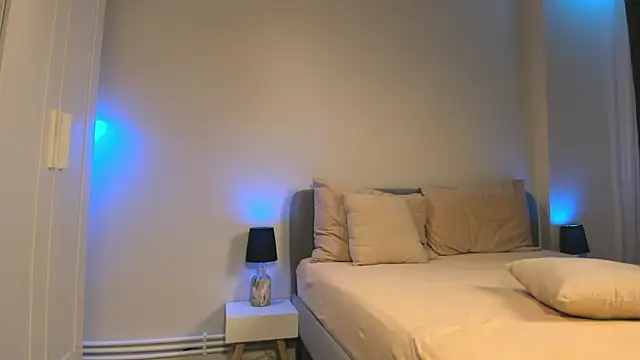 ShySara online show from January 27, 2025, 6:20 pm