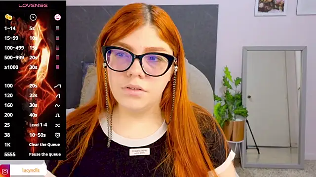 lucie nicolls online show from December 23, 2024, 6:58 pm