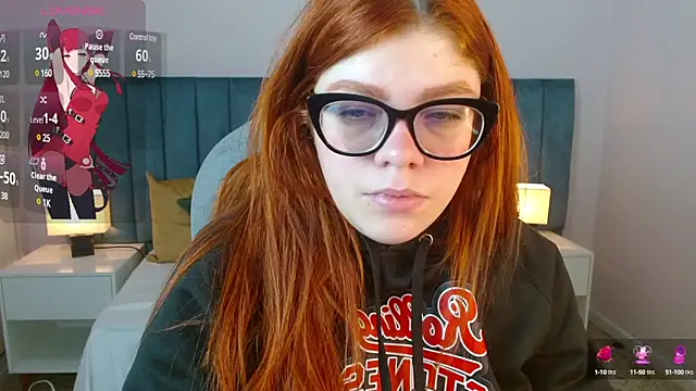 lucie nicolls online show from January 18, 2025, 1:29 pm