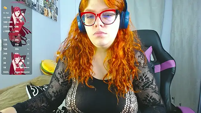 lucie nicolls online show from March 11, 2025, 7:58 pm