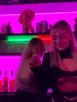 Snapshot of LizzyLush_ chatting on September 13, 2025, 9:25 pm LizzyLush  online show from September 13, 2025, 9:25 pm