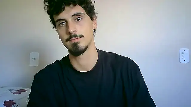 milkoffe online show from January 13, 2025, 3:26 pm