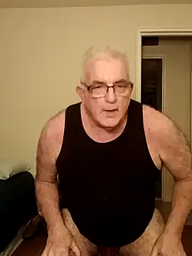 Snapshot of ShoreCock chatting on December 12, 2024, 5:20 am ShoreCock online show from December 12, 2024, 5:20 am