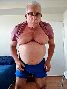 Snapshot of ShoreCock chatting on October 16, 2025, 5:58 pm ShoreCock online show from October 16, 2025, 5:58 pm