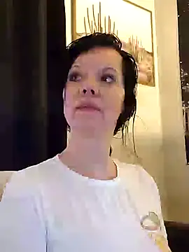 SidneyRaee online show from January 31, 2025, 8:54 pm