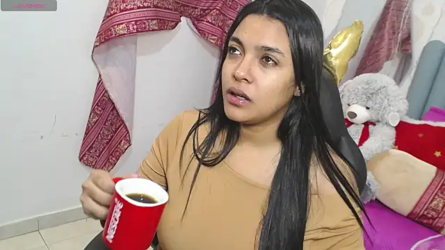 Snapshot of lakshmiraniii chatting on December 18, 2025, 11:38 am lakshmiraniii online show from December 18, 2025, 11:38 am