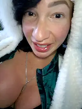 Snapshot of TheGoddessBianca chatting on February 25, 2025, 4:00 pm TheGoddessBianca online show from February 25, 2025, 4:00 pm