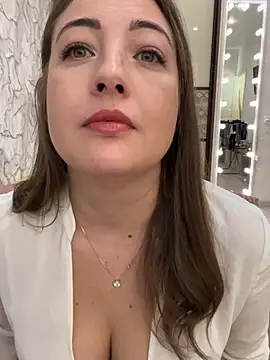 AnnaBri online show from February 24, 2025, 4:49 am