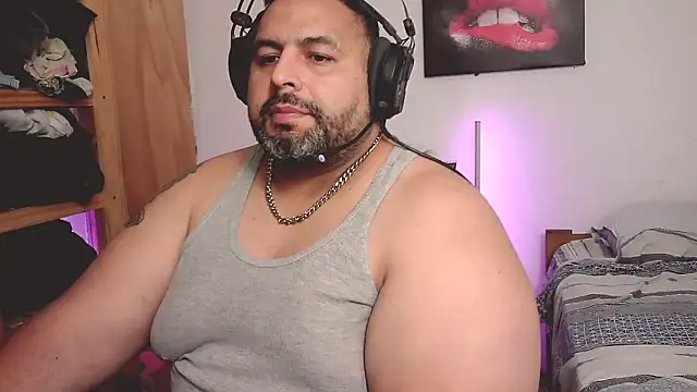 rodrix54 online show from February 14, 2026, 3:36 am